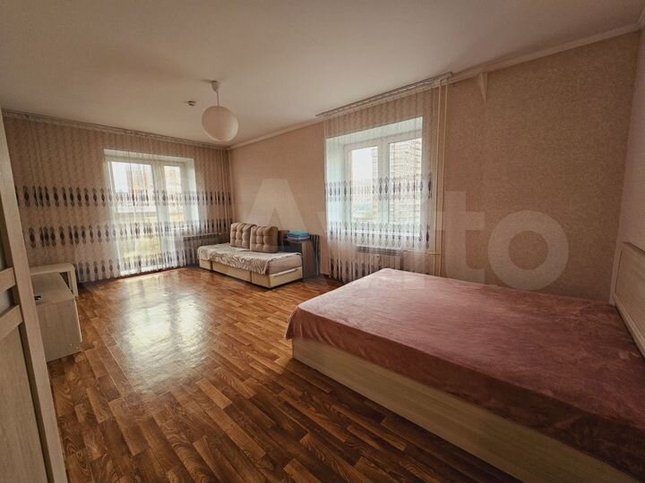 2-к. квартира, 70 м², 6/8 эт.