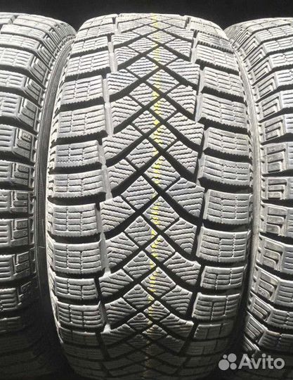 Pirelli Ice Zero SUV 205/55 R16 94R