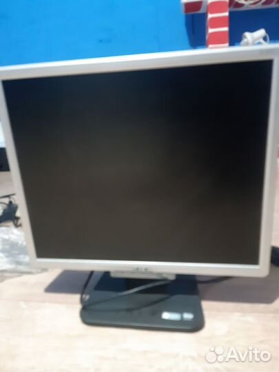 Монитор 4 на 3