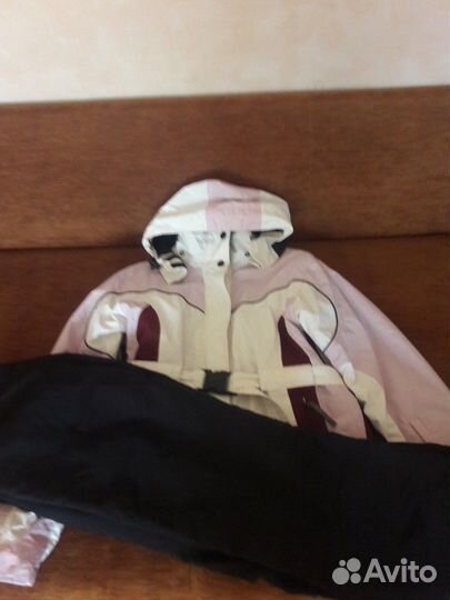 Горнолыжная куртка и штаны