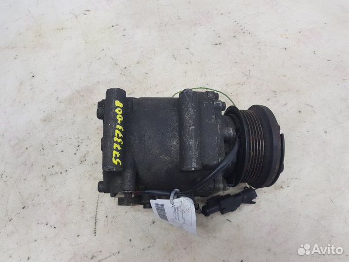 Компрессор кондиционера Ford Fiesta