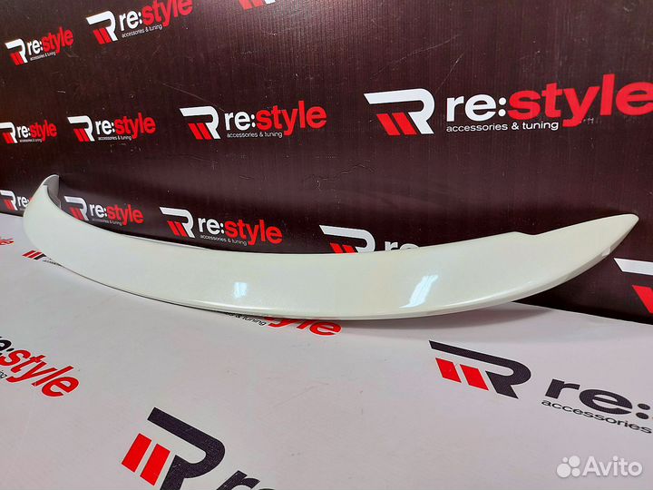 Спойлер Toyota Vitz 130 Белый Перламутр