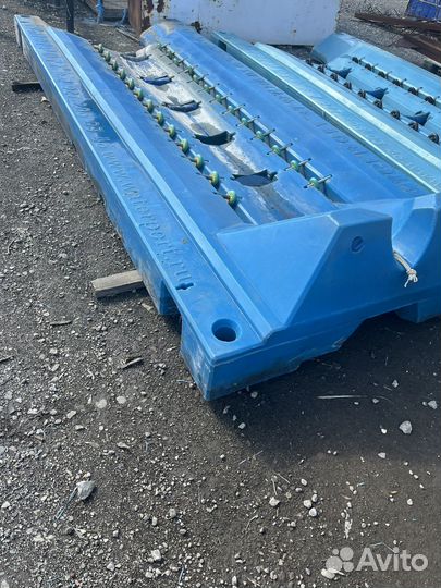 Пантон для гидроцикла