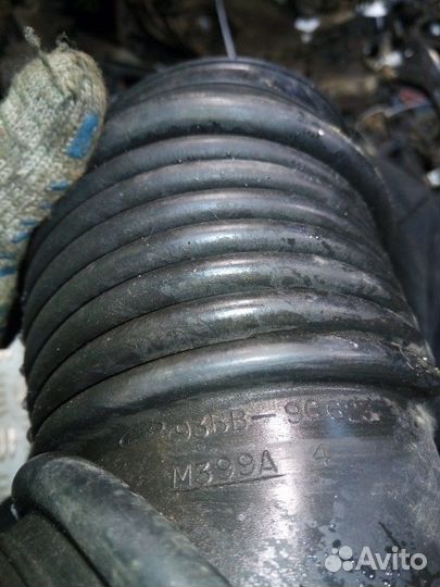 Патрубок воздушного фильтра Ford Mondeo 1 лифтбек