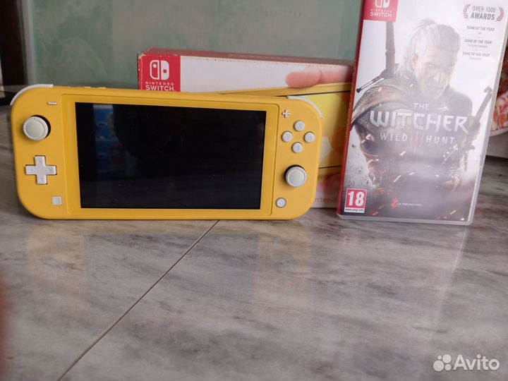 Игровая приставка Nintendo Switch Lite