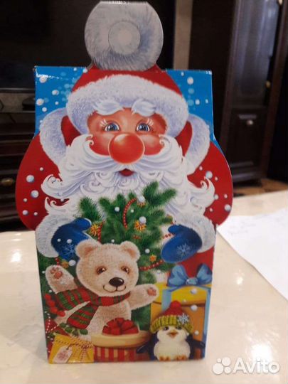 Коробки пустые для новогодних подарков