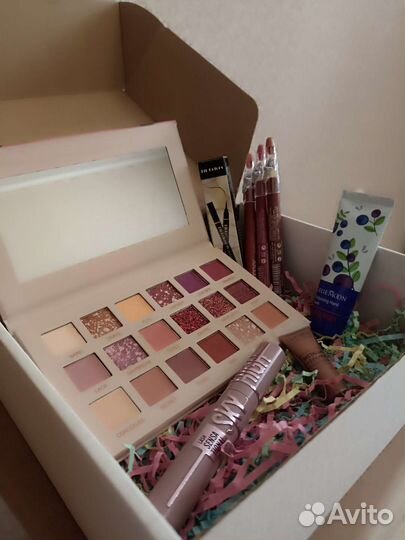 Бьюти боксы с косметикой