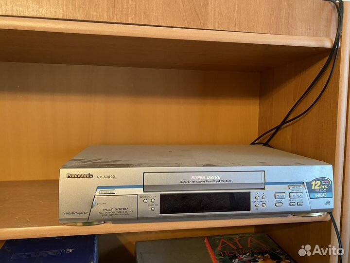 Видеомагнитофон panasonic