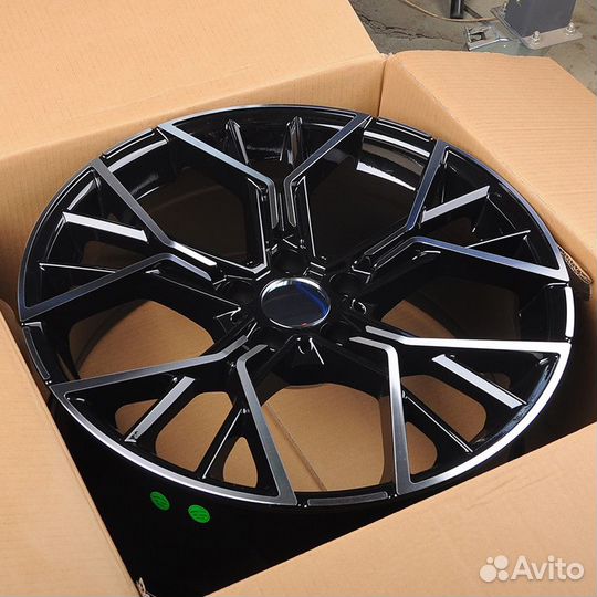 Диски Audi 5602 9.5/19 5x112 ET40 d66.6 BKF