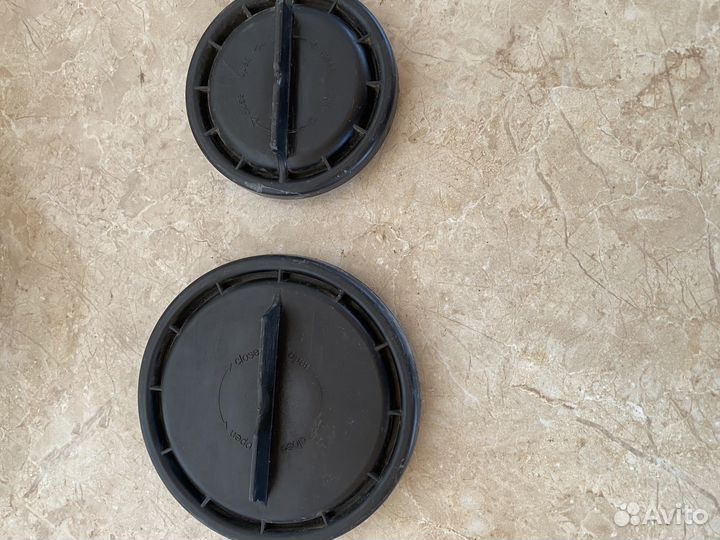 Заглушки на фары