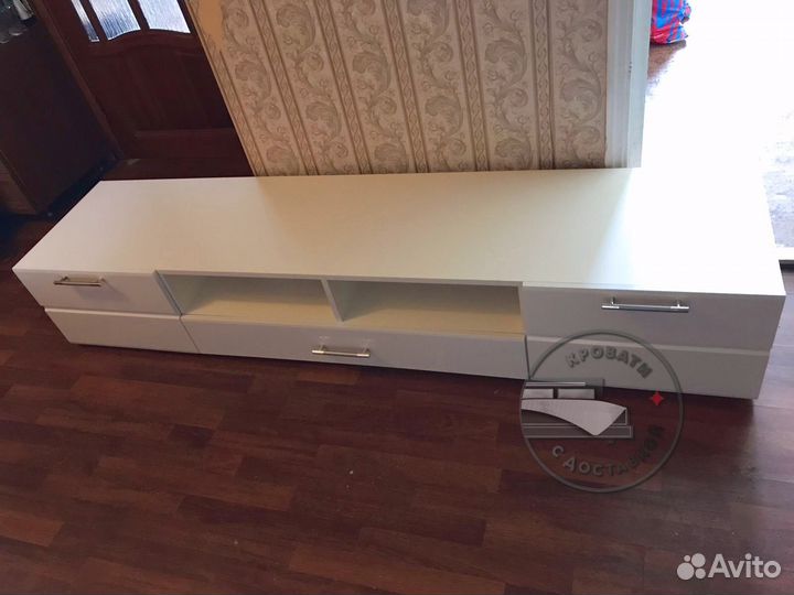 Тумба под тв