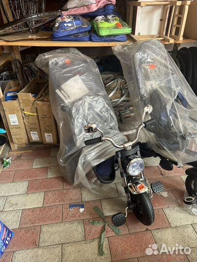 Детский трехколесный велосипед новый