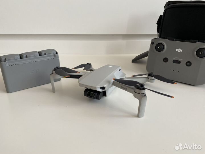 Квадрокоптер DJI Mavic Mini 2 Fly More Combo