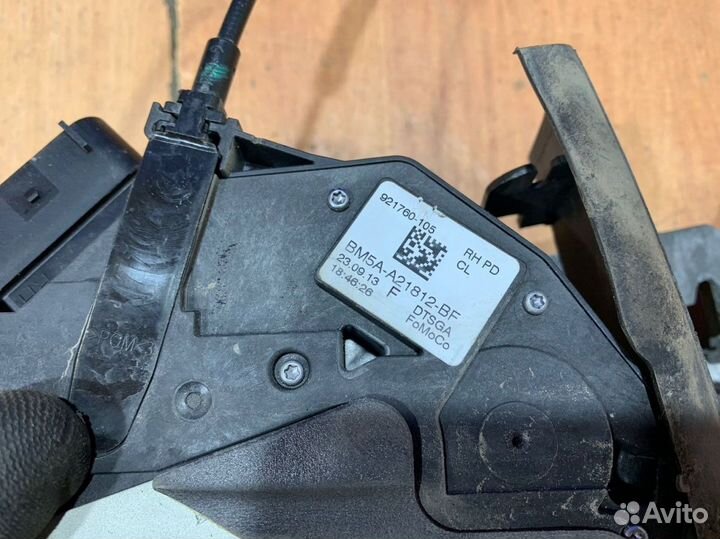 Замок двери передней правой Ford Focus 3 2011-201