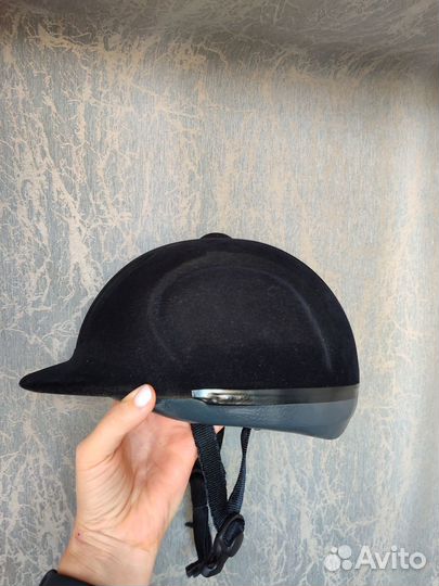 Шлем для верховой езды