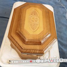 Деревянная шкатулка-ручная работа