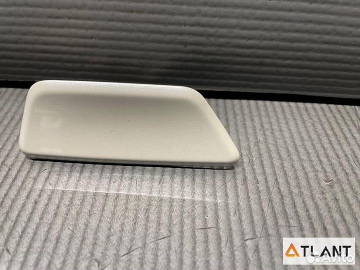 Крышка форсунки омывателя передний правый subaru L