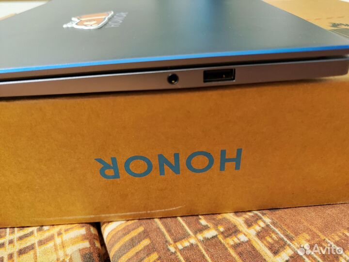 Ноутбук Honor MagicBook 14 8/512