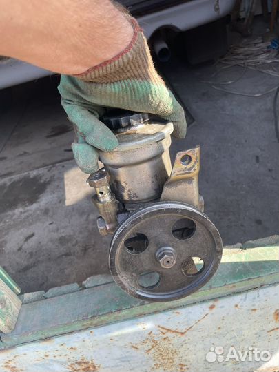 Насос гур toyota corolla