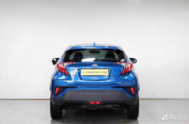 Toyota C-HR, 2017