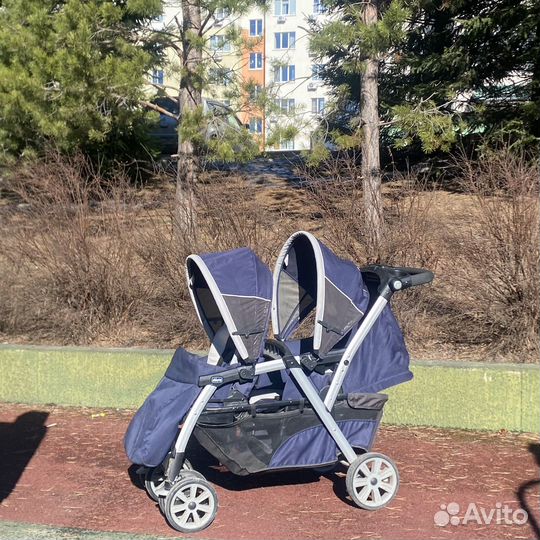 Коляска для погодок Chicco