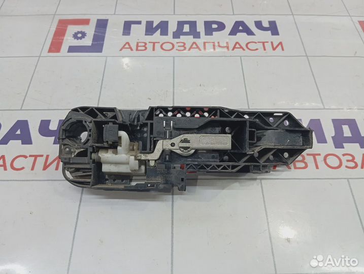 Ручка двери наружная передняя левая Renault Fluence