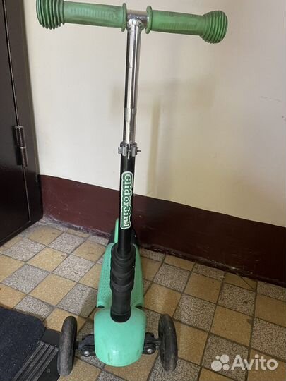Самокат детский трехколесный