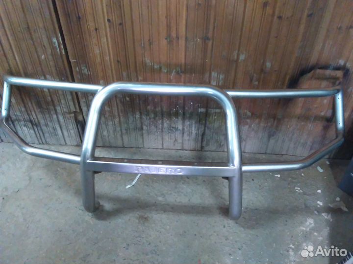 Кенгурятник на паджеро