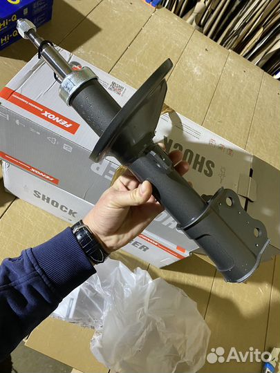 Амортизатор Spectra передний левый/правый Fenox