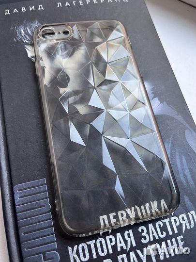 Чехол на iPhone 7/13 новый