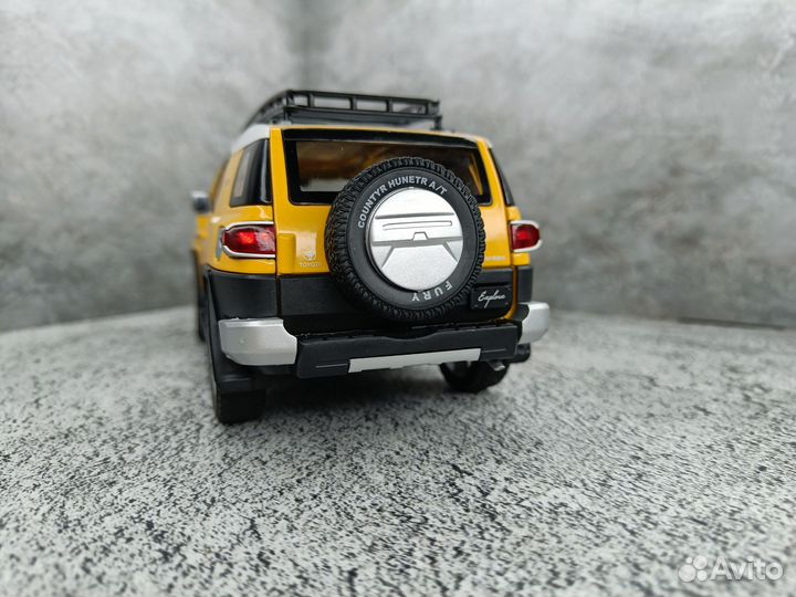 Машинка Металлическая Toyota Fj Cruiser