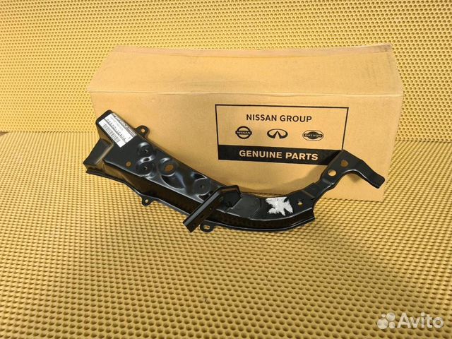 Суппорт фары передний правый Infiniti Fx Qx70 S51