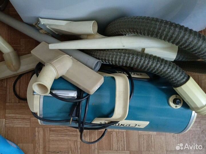 Пылесос Чайка 3