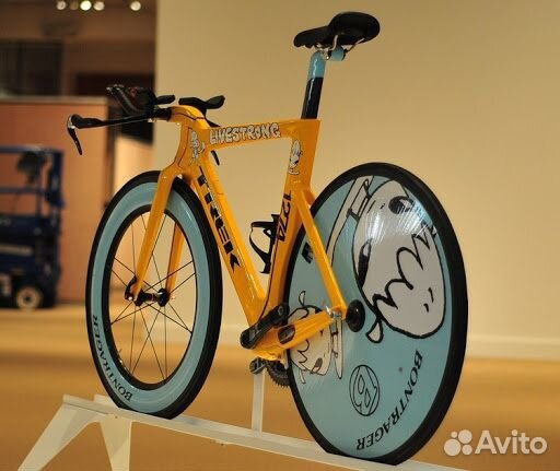 Damien hirst trek madone online