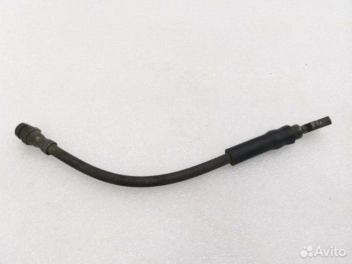 Шланг тормозной задний правый Skoda Octavia A7