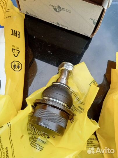 Рычаги mercedes w220