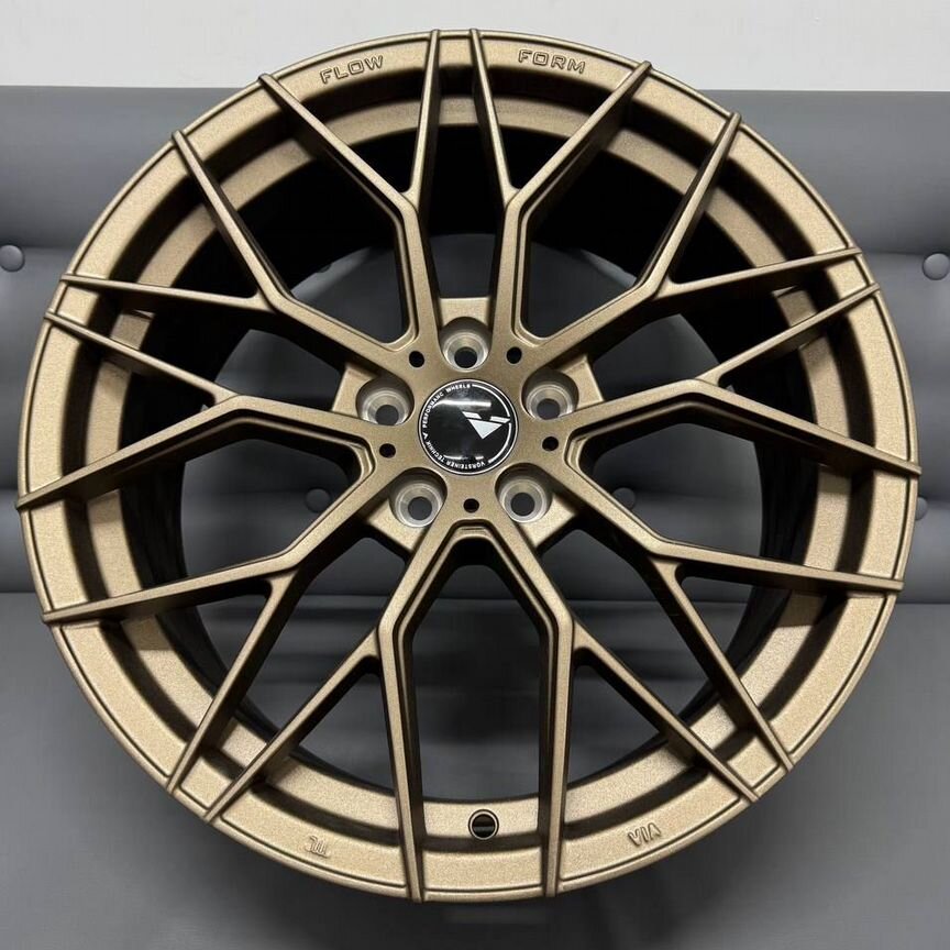 Литые диски Blitz 7.5×R17 4×100