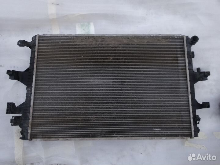 Volkswagen T5 радиатор диффузор