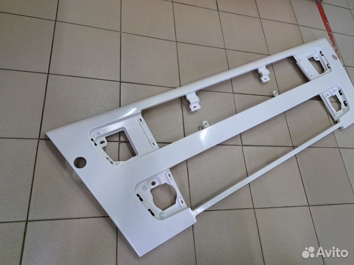 Панель передняя нижняя volvo FH12 FH13 FM