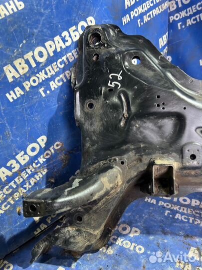 Передний подрамник Peugeot 308 хэтчбек EP6C 2012