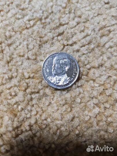 Монета 1 бат Таиланд