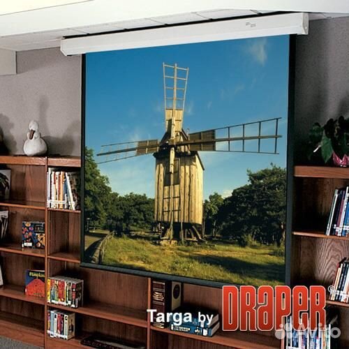 Экран моторизированный Draper Targa 305x305