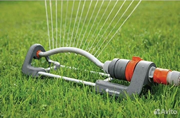 Осцилллирующий дождеватель Gardena Polo 90-220м2