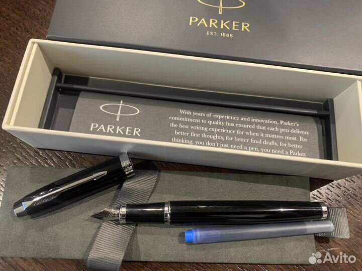 Перьевая ручка Parker