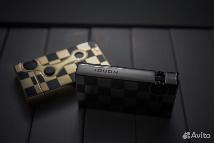 Зажигалка jobon