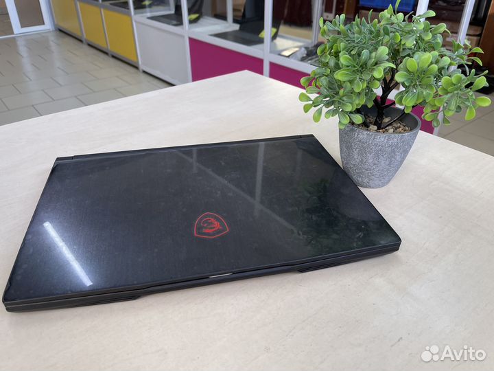 Игровой ноутбук MSI/В коробке/Core i5/8GB/GTX1050