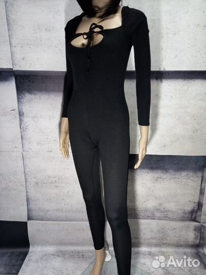 Комбинезон летний новый 38-40 размер