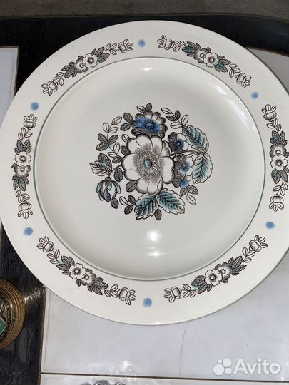 Блюдо фарфор