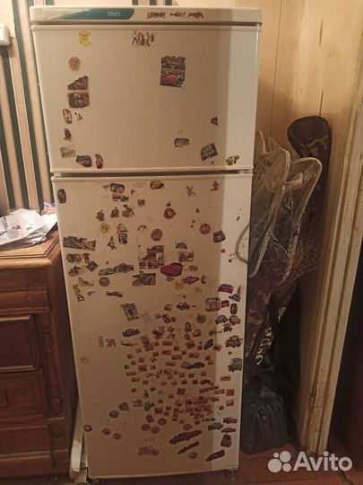 Холодильник stinol на запчасти