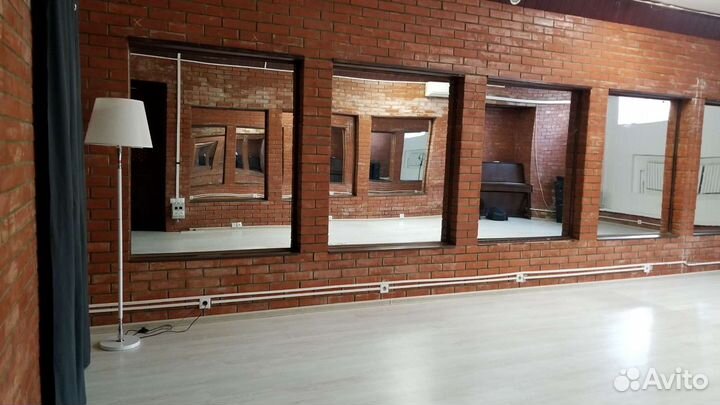 Аренда зала 50квм, м.Курская